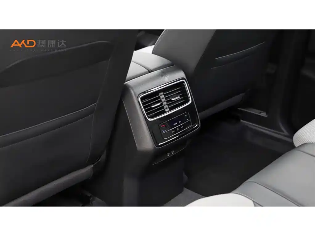 Volkswagen Talagon 2024 380TSI 4WD R-Line Cruise Shared Edition фото 9