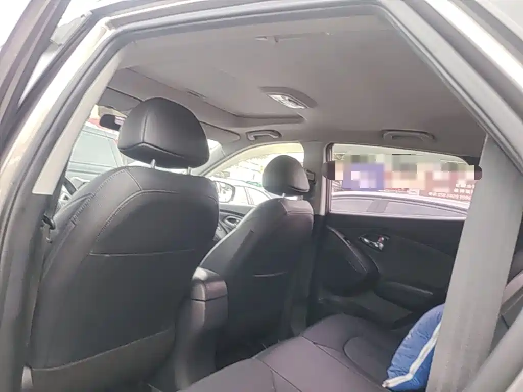 Hyundai Beijing Hyundai ix35 2015 2.0L Automatic 2WD Smart Type China IV фото 18