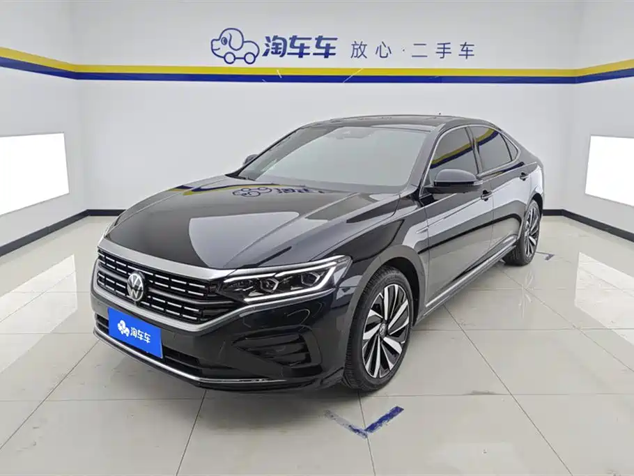 Volkswagen Passat 2024 380TSI Luxury