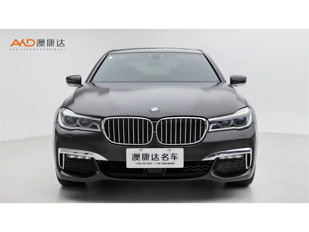BMW 7 Series 2018 740Li xDrive Premium Type M Sport Package фото 2