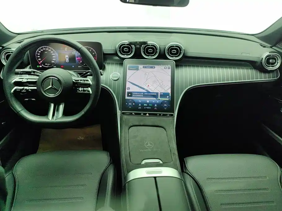 Mercedes-Benz C-Class 2024 Second Facelift C 260 L Sport фото 12