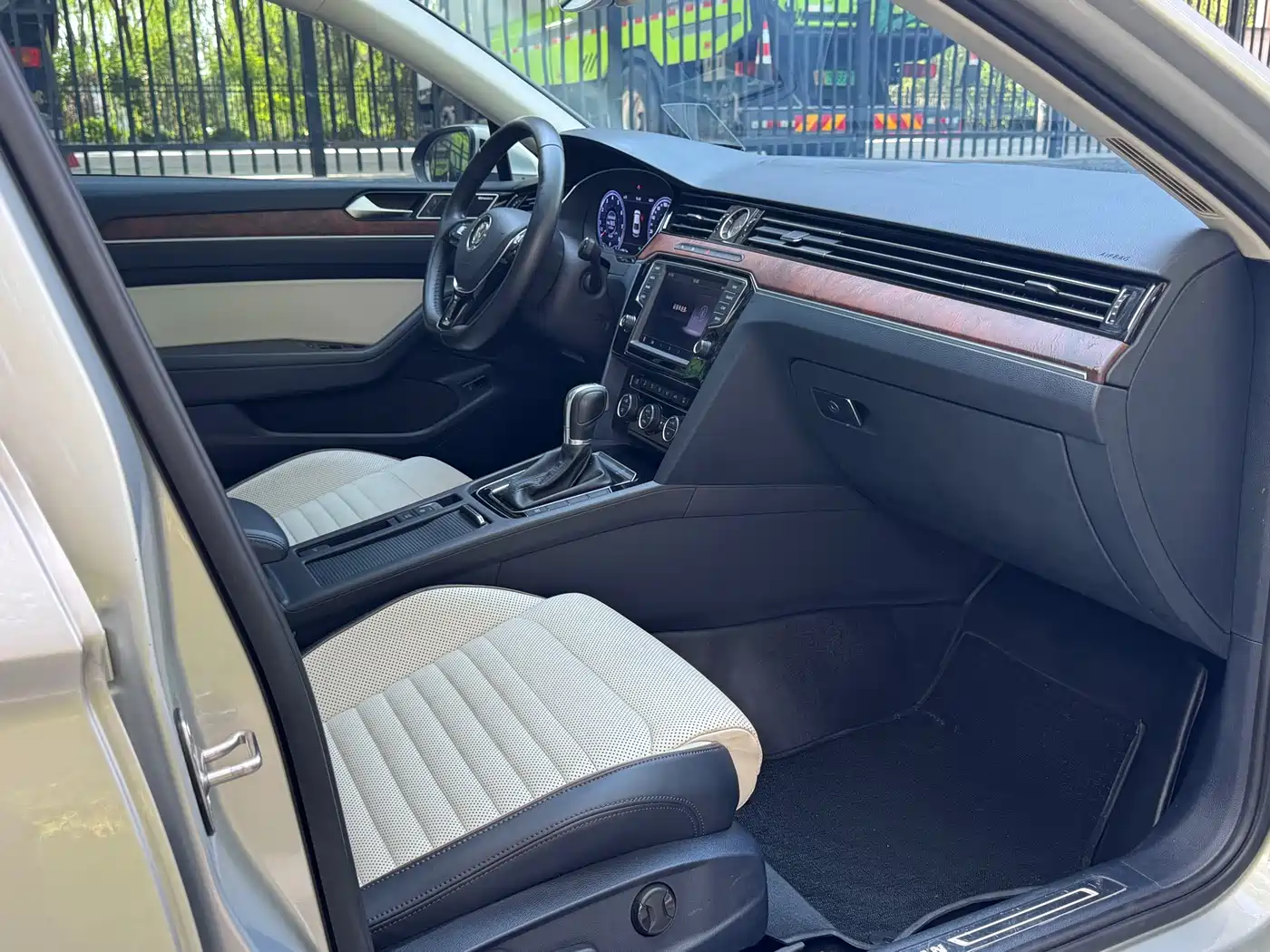 Volkswagen Magotan 2017 Model 380TSI DSG Flagship Version фото 10