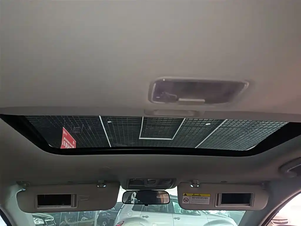 Hyundai Langdong 2016 1.6L Automatic Premium Edition фото 17