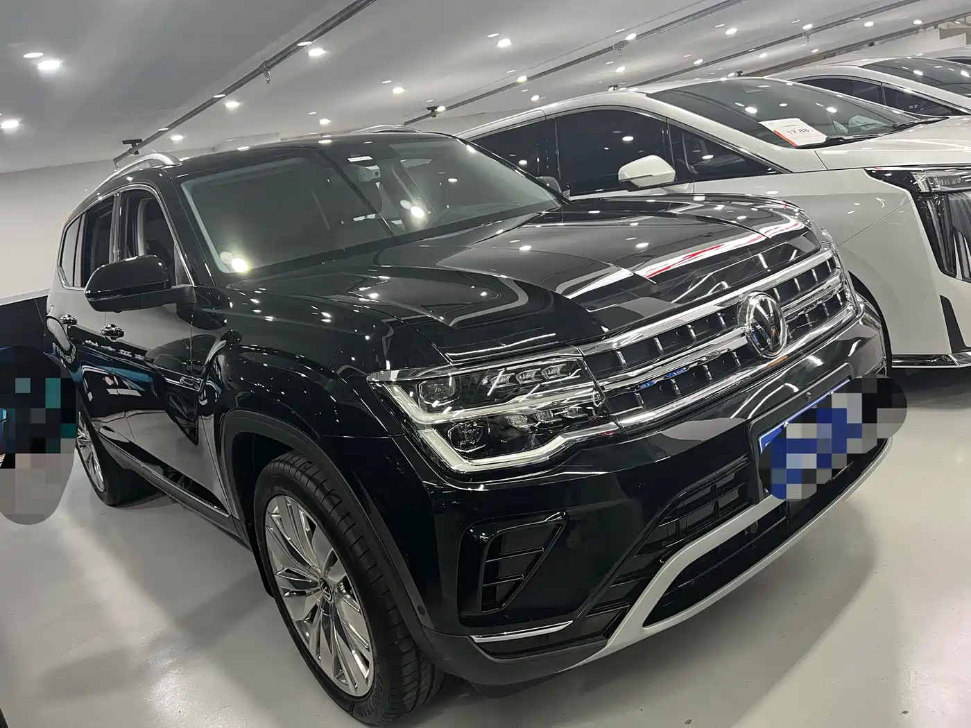Volkswagen Teramont 2024 380TSI 4WD Dragon Auspicious Edition фото 3