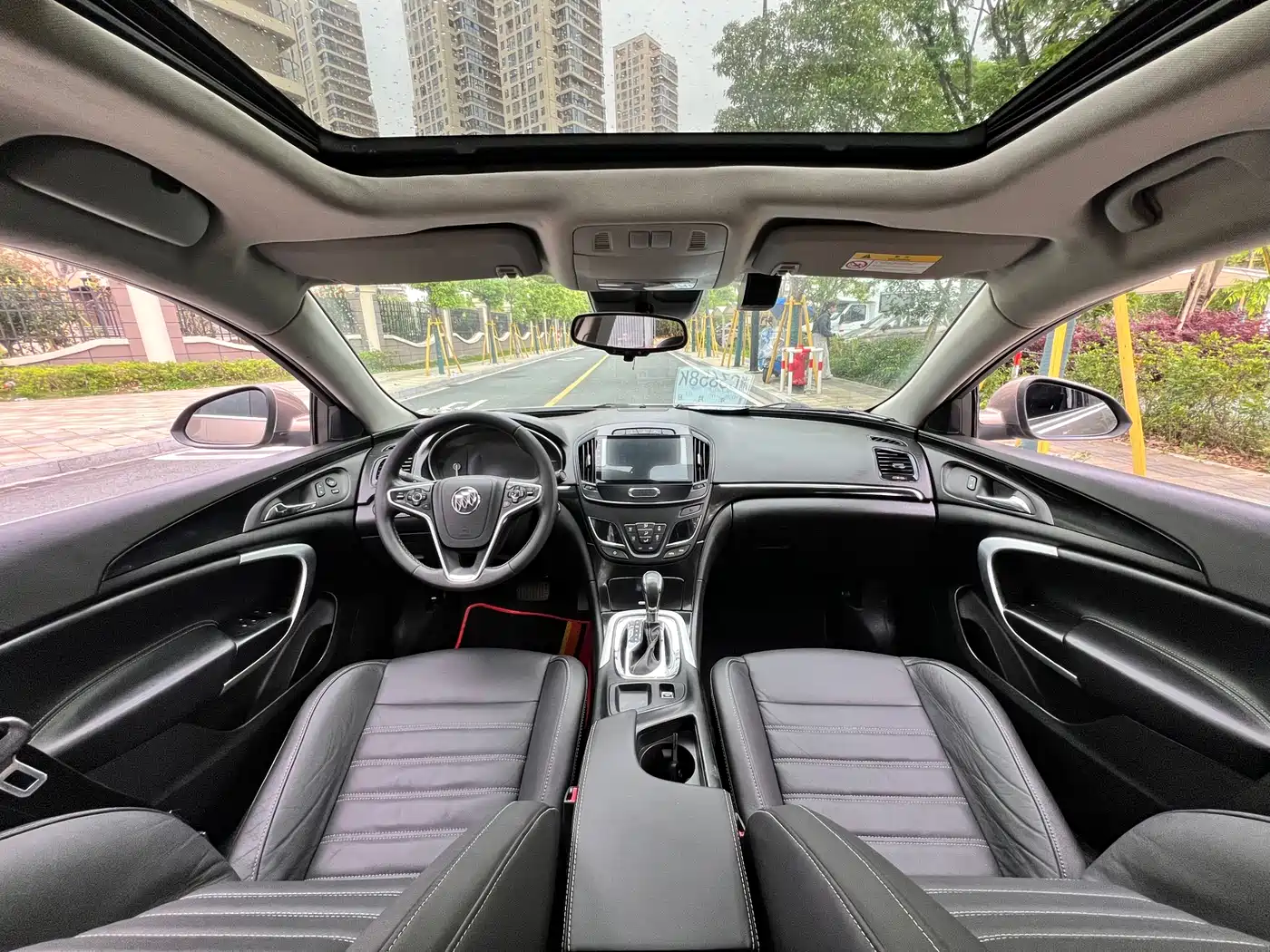 Buick Regal 2015 1.6T Elite Tech Edition фото 12