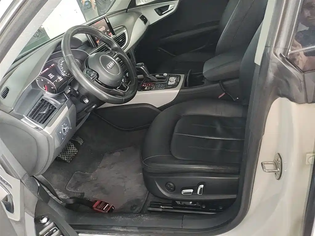 Audi A7 2017 40 TFSI Progressive фото 15