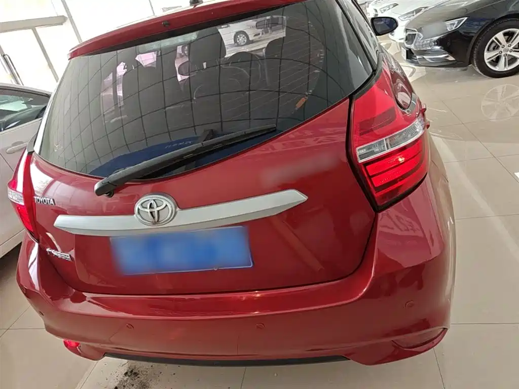 Toyota YARiS L Zhi Xuan 2019 1.5E CVT MeiDong Edition China VI фото 6