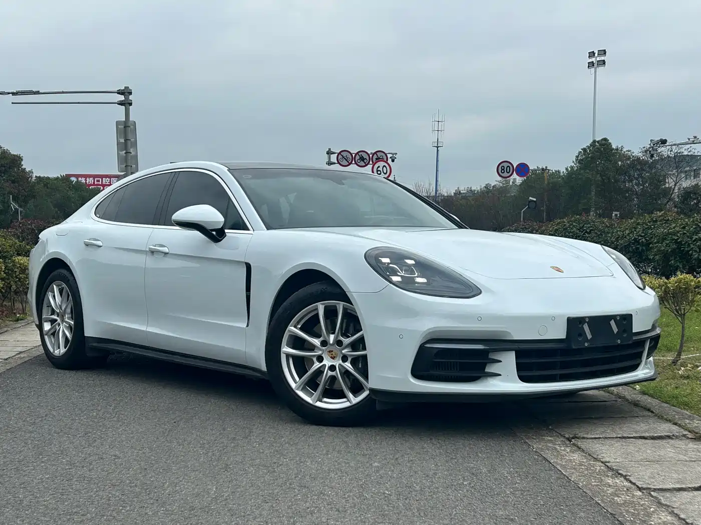 Porsche Panamera 2019 Panamera 2.9T фото 2