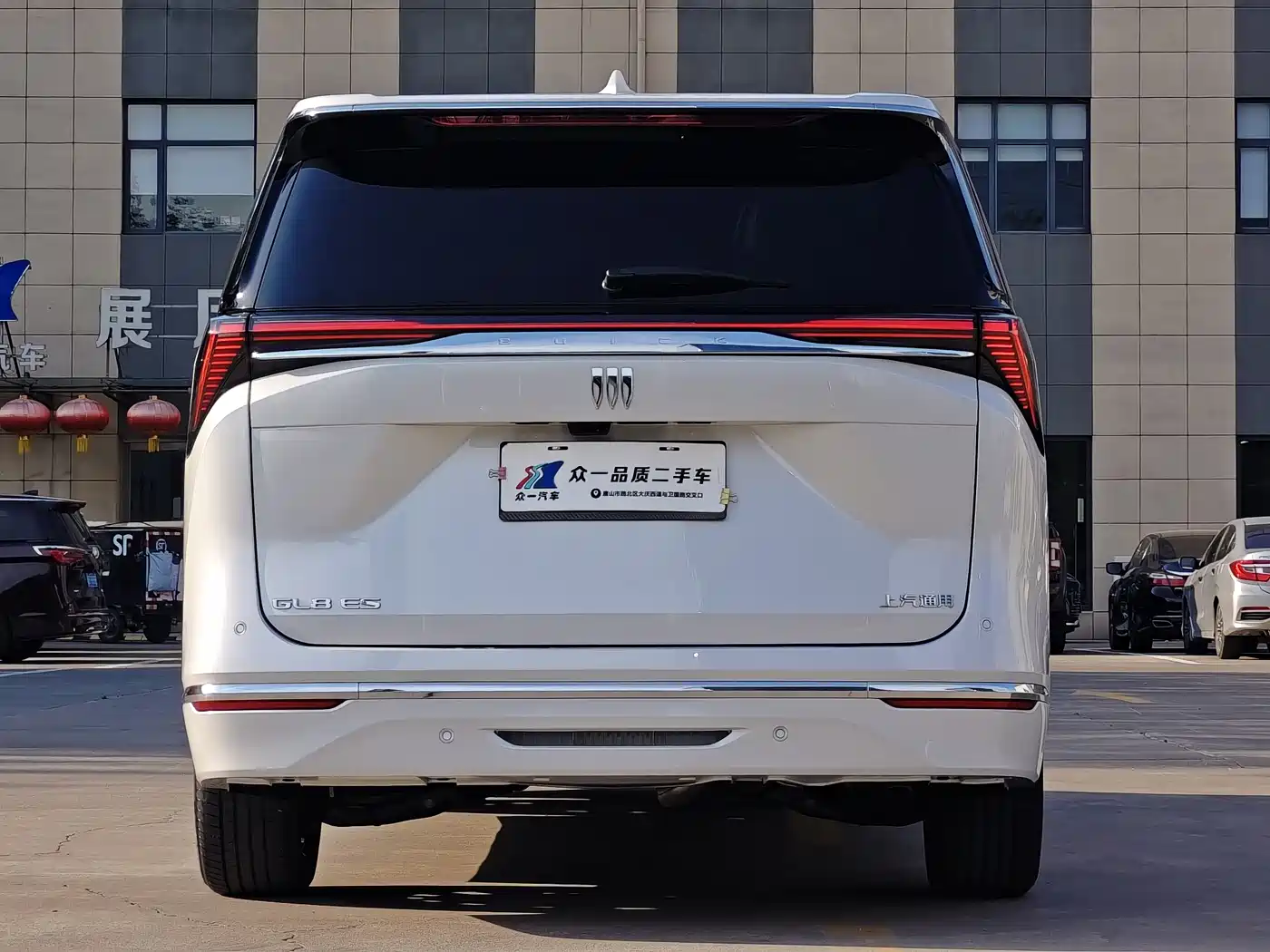 Buick GL8 2025 Land Honor Premium Edition фото 6