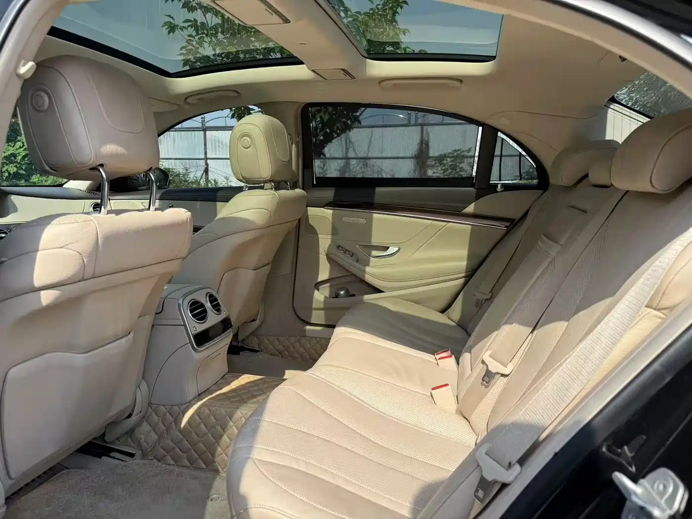 Mercedes-Benz S-Class 2016 S 320 L Luxury фото 10