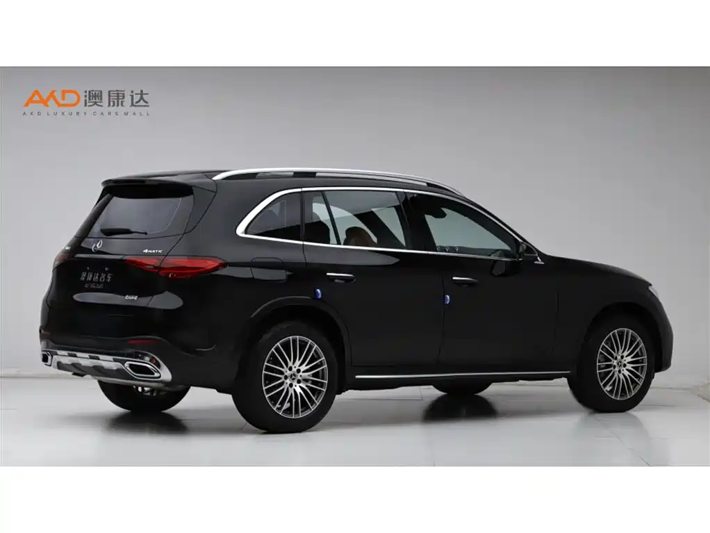 Mercedes-Benz GLC 2023 Facelift GLC 260 L 4MATIC Sport 5-Seater фото 3