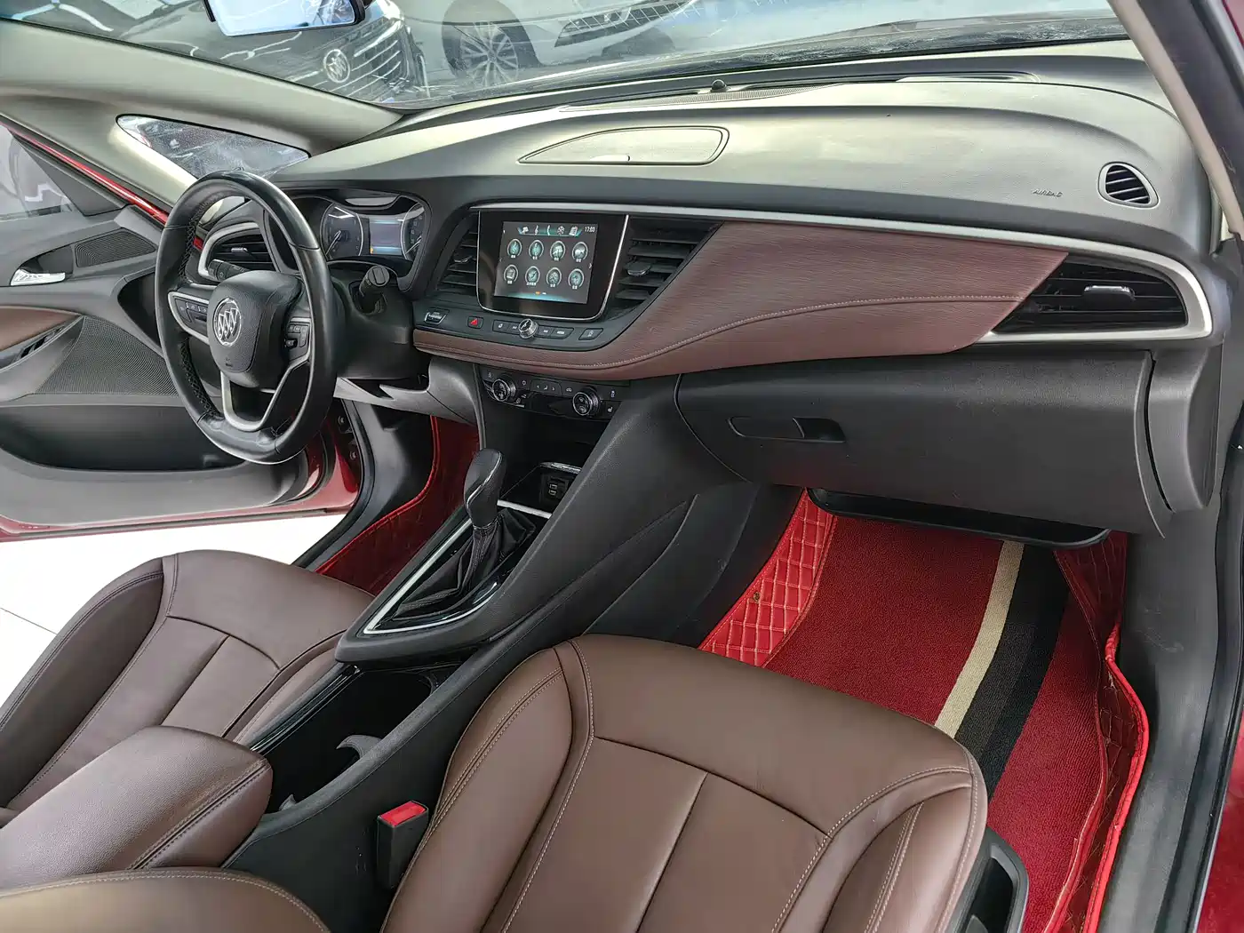 Buick GL6 2018 18T 6-Seater Premium фото 14