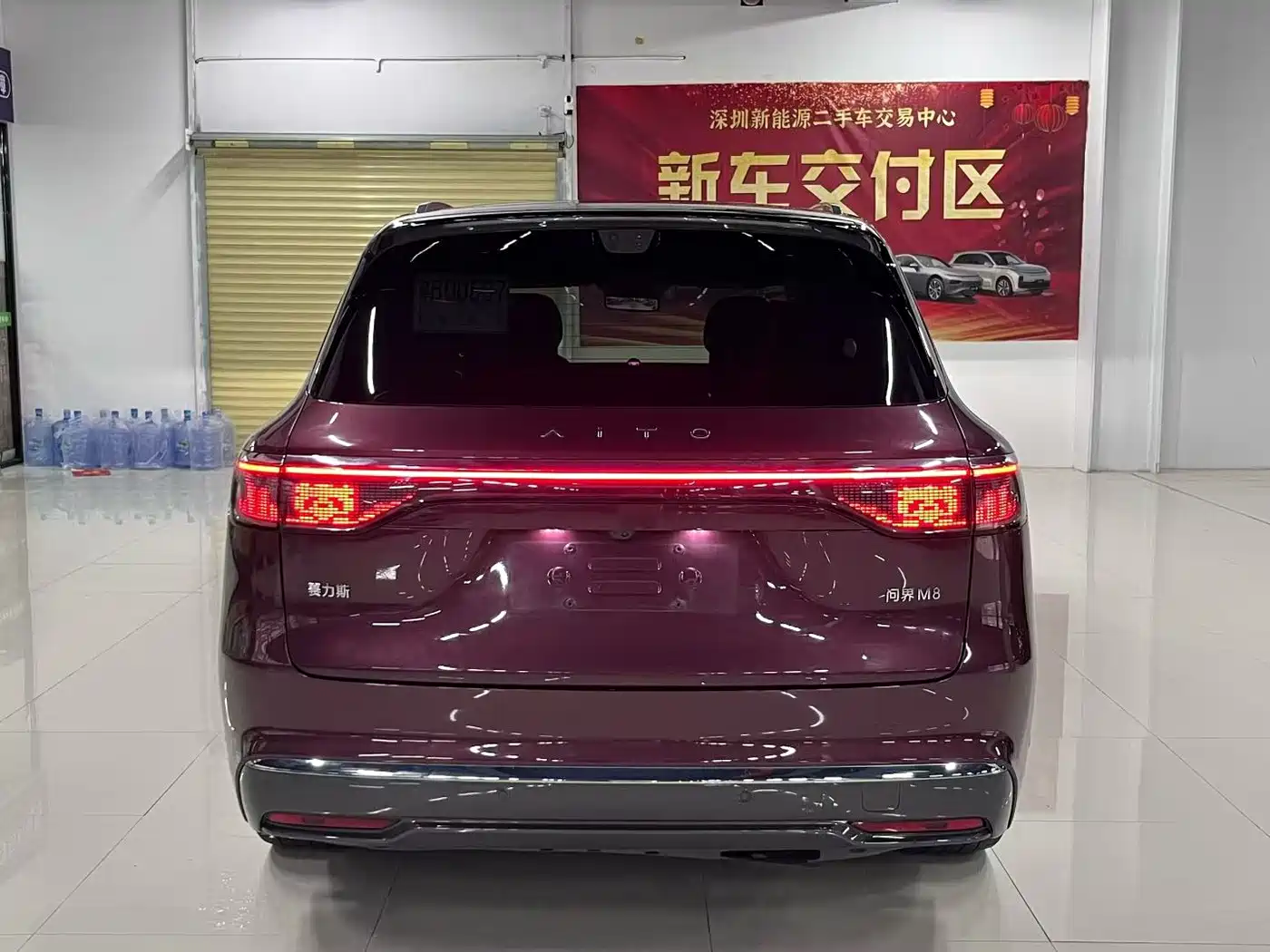 AITO Wenjie AITO M8 2025 Model Extended Range Ultra Edition 53.4kWh 5-Seater фото 7