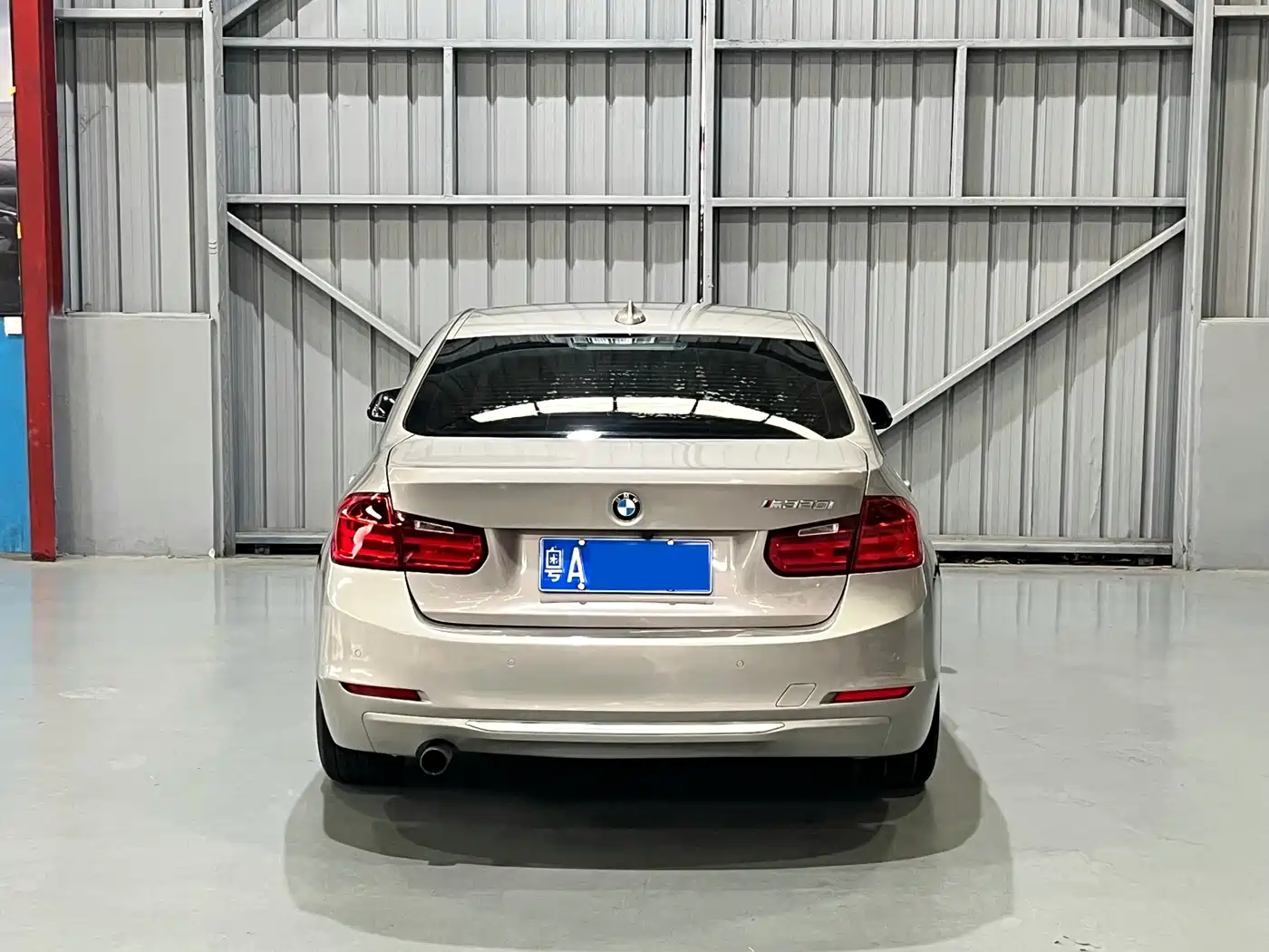 BMW 3 Series 2015 316i Progressive фото 8