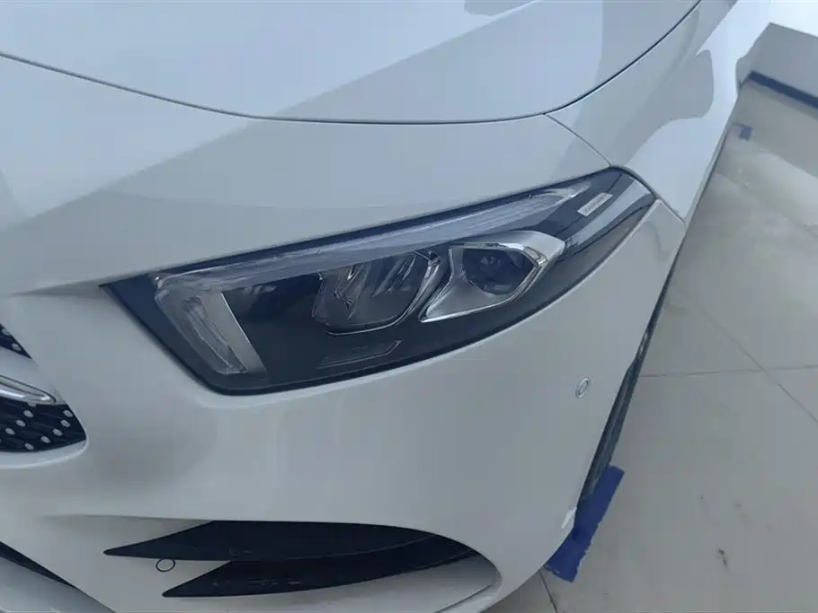 Mercedes-Benz A-Class 2022 A 200 L Sport Sedan Style фото 5