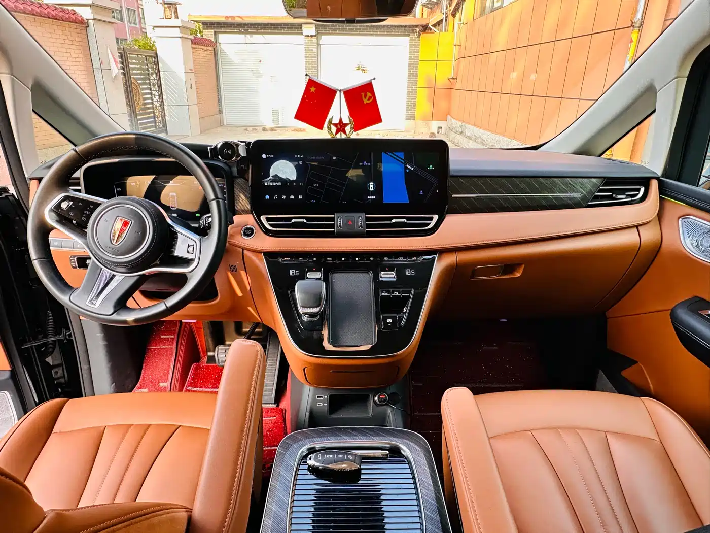 Hongqi HQ9 PHEV 2024 Model 2.0T AWD Business Edition фото 11