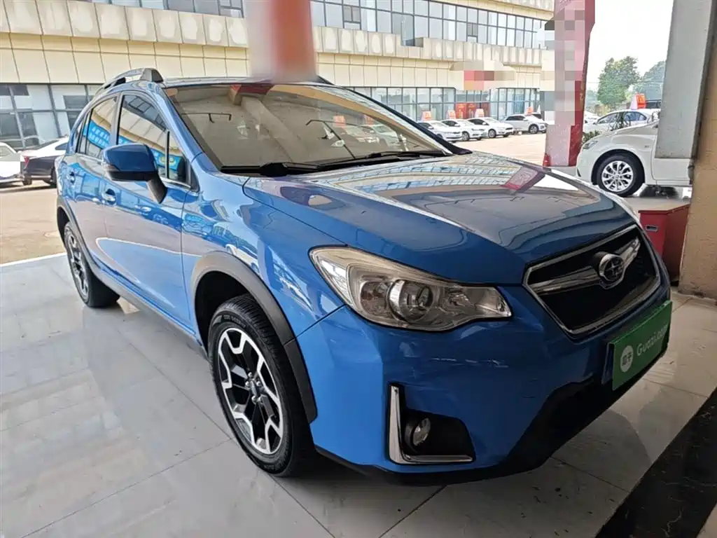 Subaru XV 2016 Model 2.0i Comfort Navigation Edition фото 4