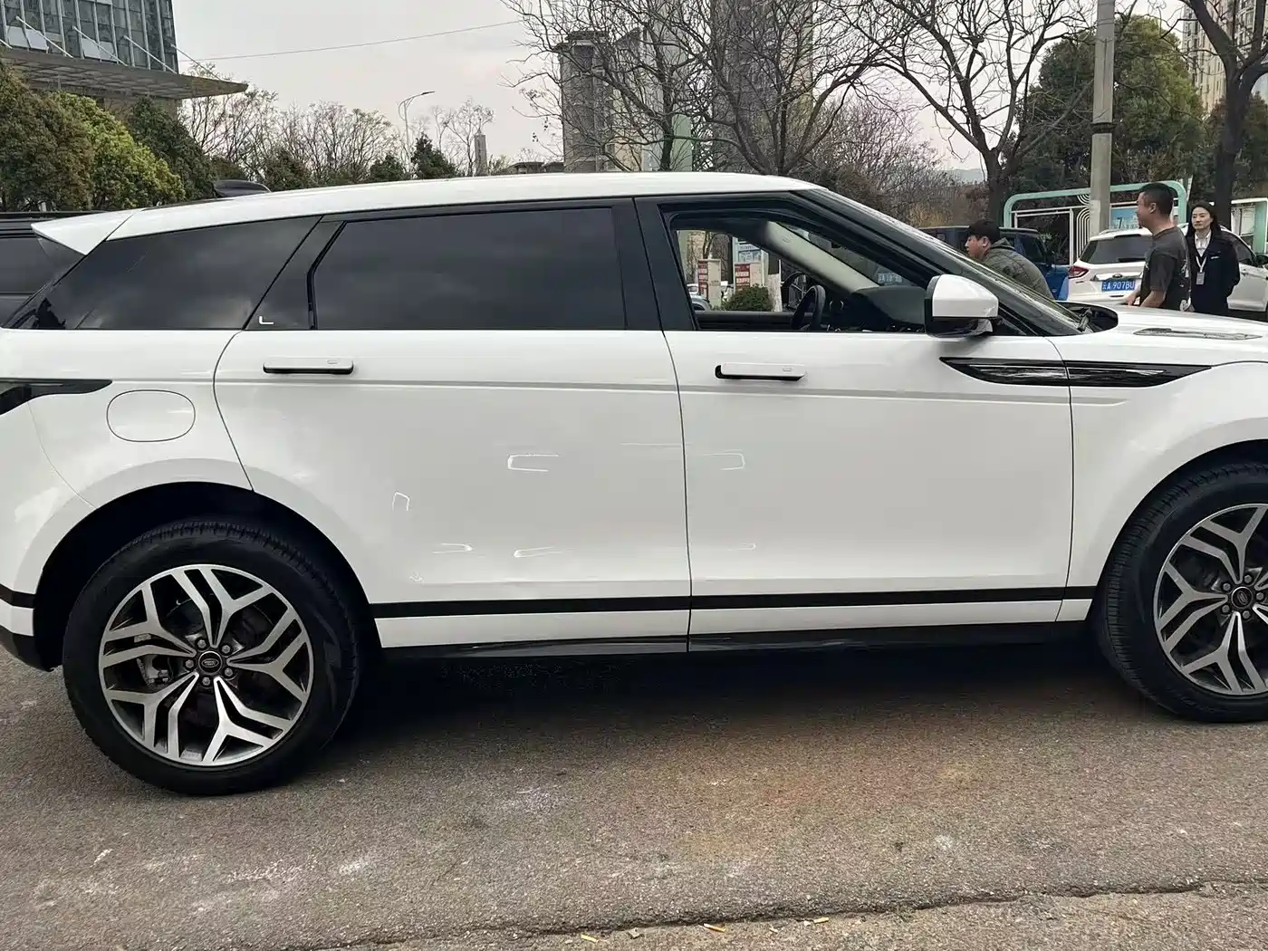 LAND ROVER RANGE ROVER AURORA