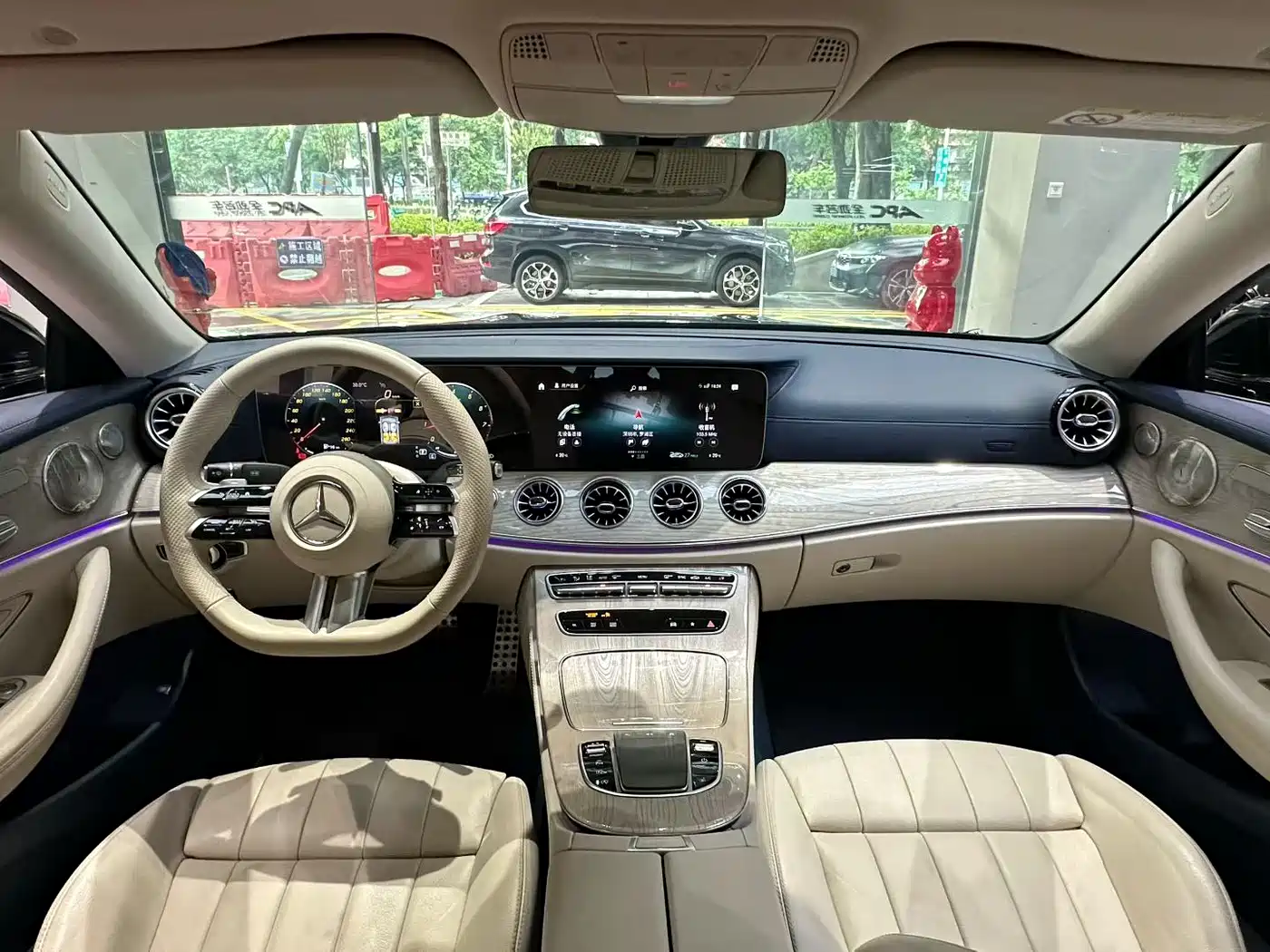 Mercedes-Benz E-Class (Import) 2023 E 260 Coupe фото 5