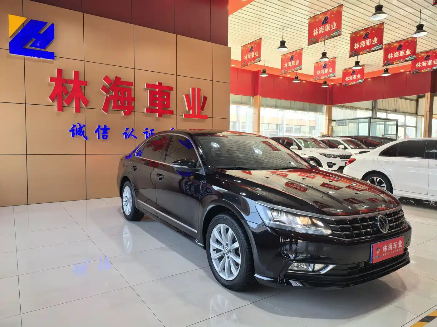 Volkswagen Passat 2017 330TSI DSG Prestige фото 3