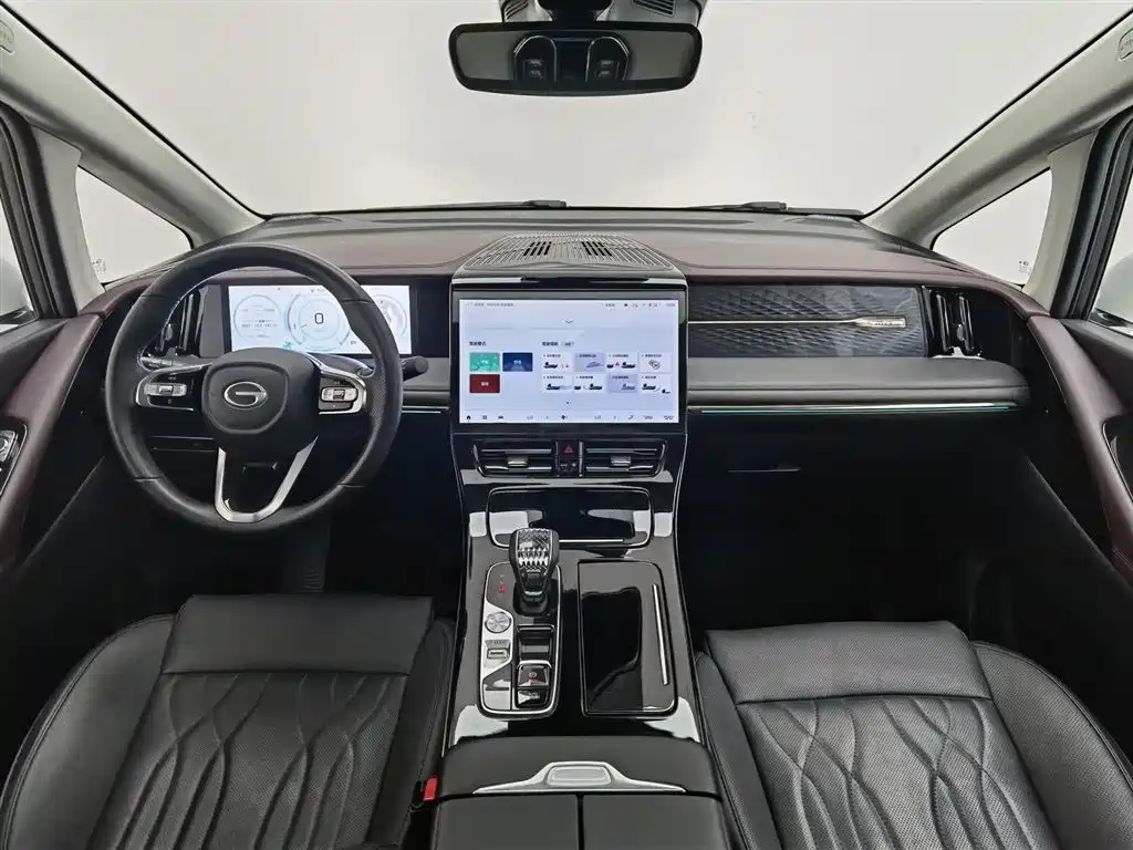 GAC Trumpchi Trumpchi M8 2024 Master Series 400T Ultimate Edition фото 5