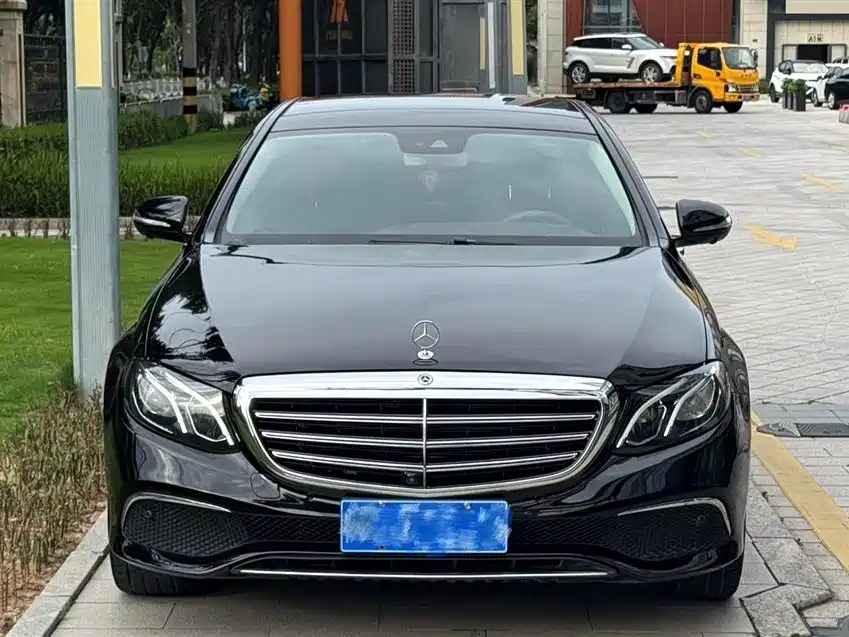 Mercedes-Benz E-Class 2018 Facelift E 300 L Sport Luxury фото 2