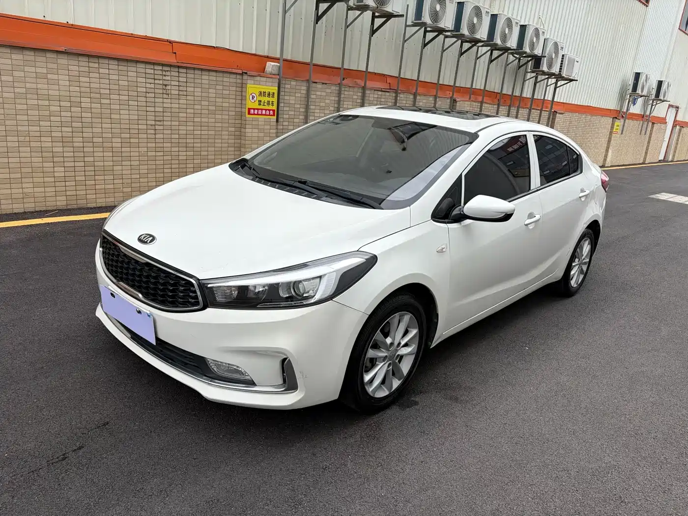 Kia K3 2017 1.6L Automatic 15th Anniversary Special GLS
