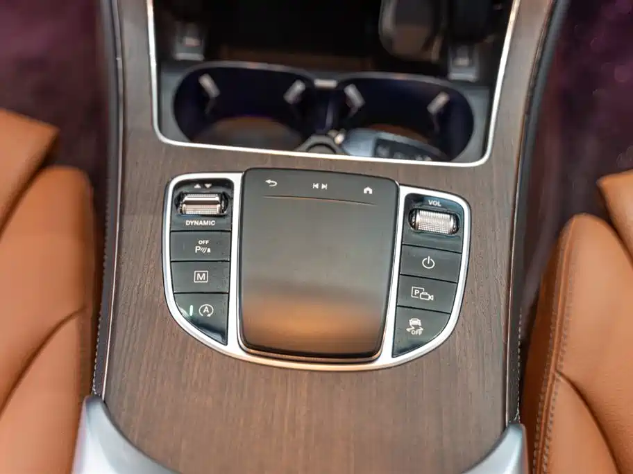 Mercedes-Benz GLC 2021 GLC 300 L 4MATIC Sporty фото 14