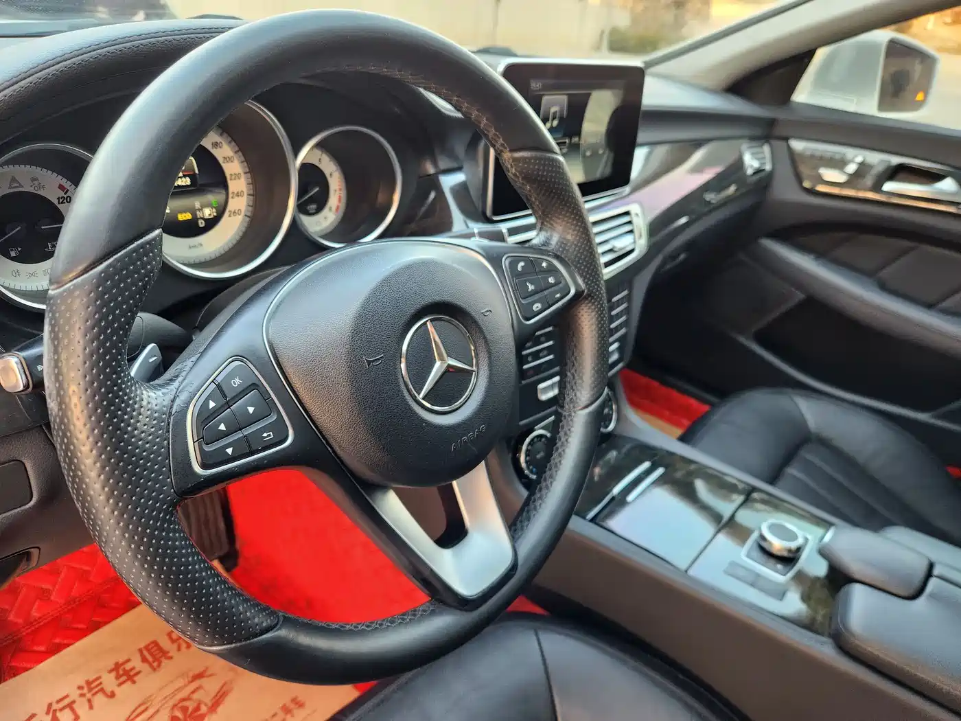 Mercedes-Benz CLS 2015 CLS 320 фото 16