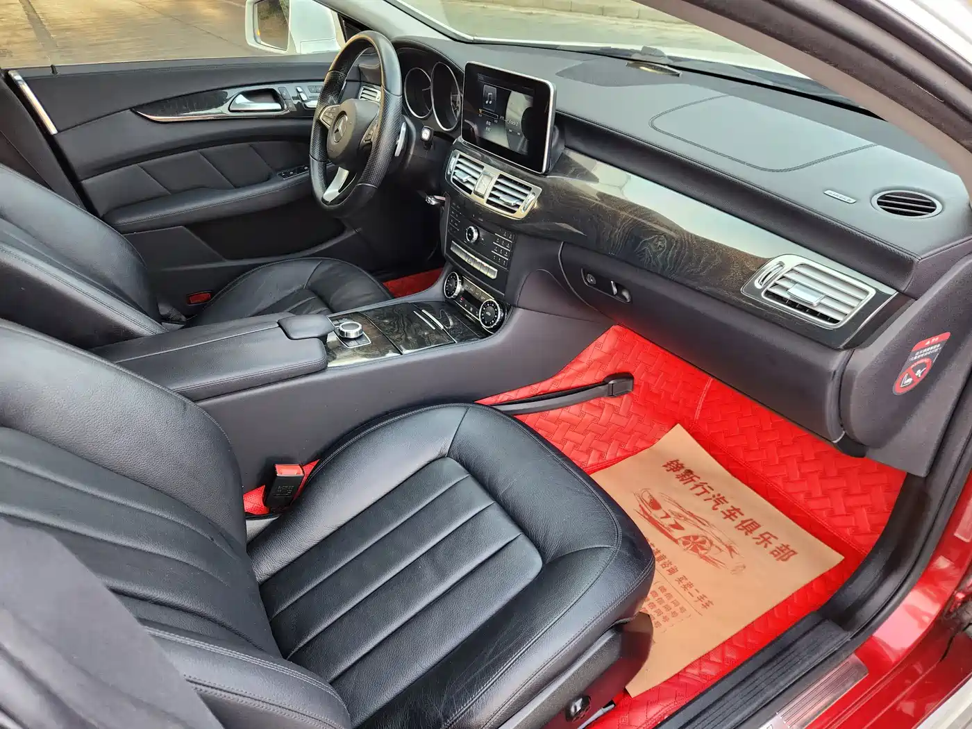 Mercedes-Benz CLS 2015 CLS 320 фото 9