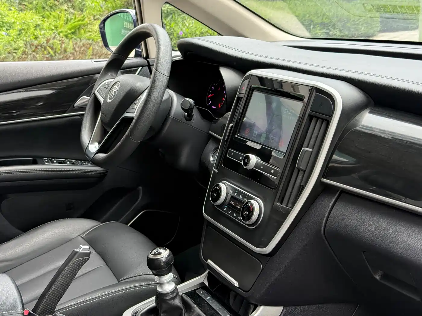 BYD Song MAX 2017 1.5T Auto Smart Elite 7-Seater фото 15