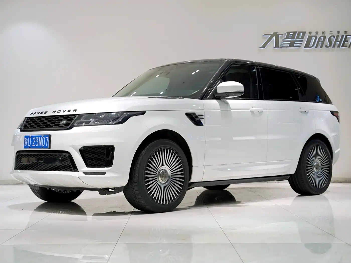 Land Rover Range Rover Sport 2018 3.0 SC V6 HSE DYNAMIC