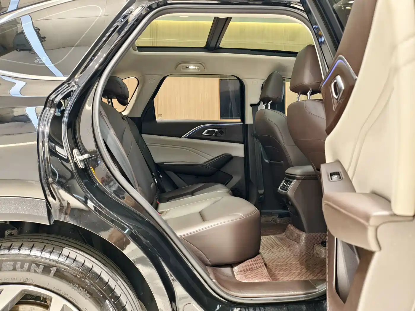 Haval Xiaolong MAX 2023 1.5L Hi4 105 4WD Smart Flagship фото 11
