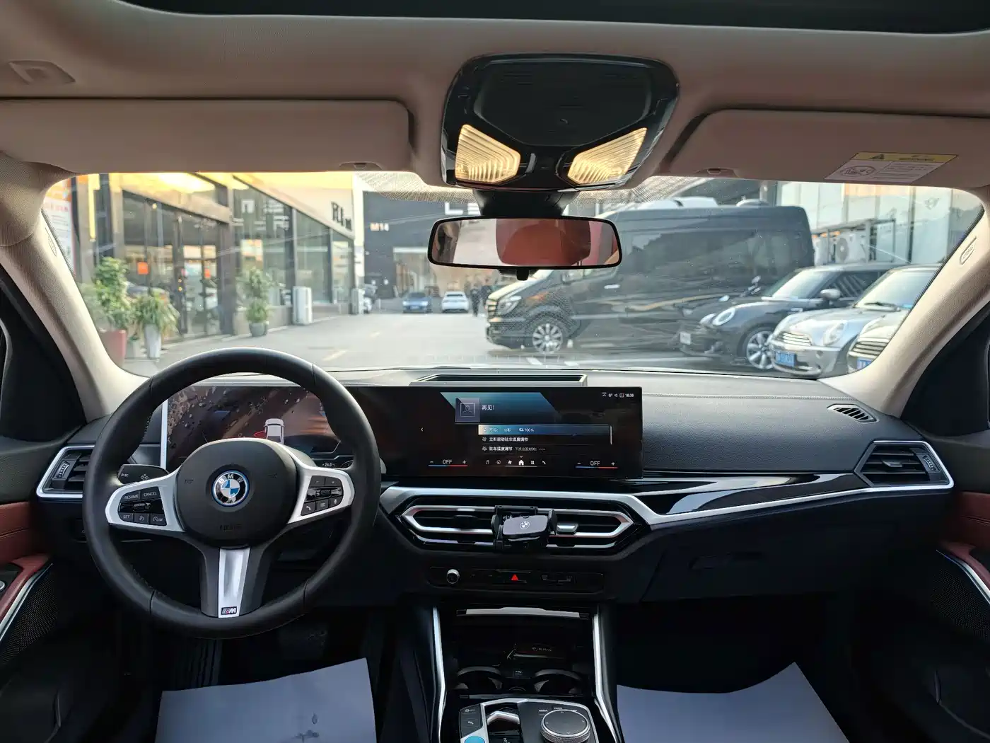 BMW i3 2024 eDrive 35 L фото 3