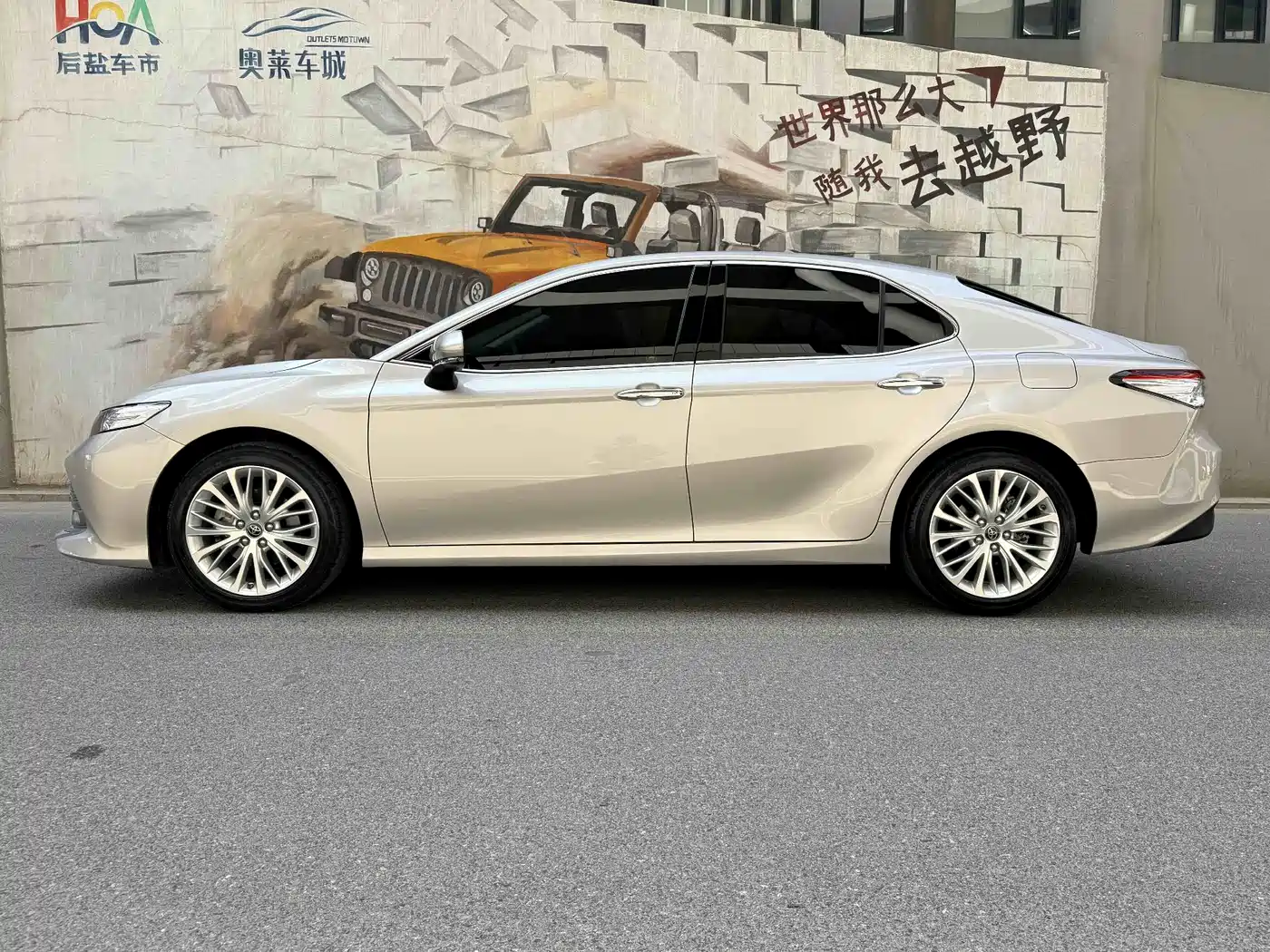 Toyota Camry 2019 2.5G Luxury (China V) фото 3