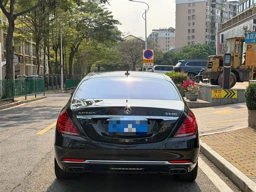 Mercedes-Benz Maybach S-Class 2015 S 600 фото 15