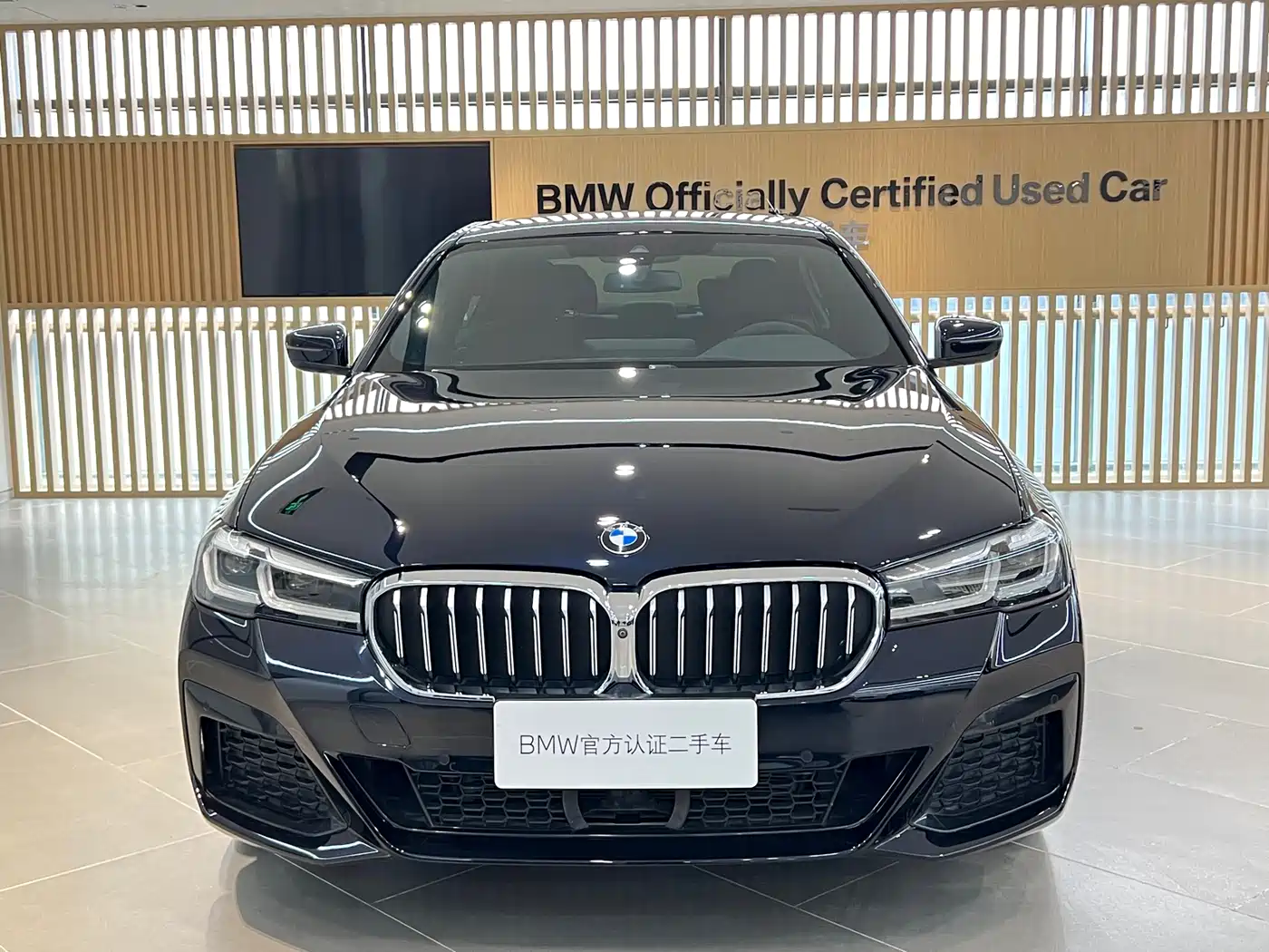 BMW 5 Series 2022 Facelift 530Li xDrive M Sport Package фото 2