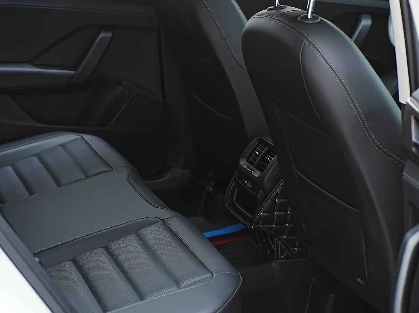 Volkswagen Tharu 2021 280TSI 2WD Luxury Plus фото 12