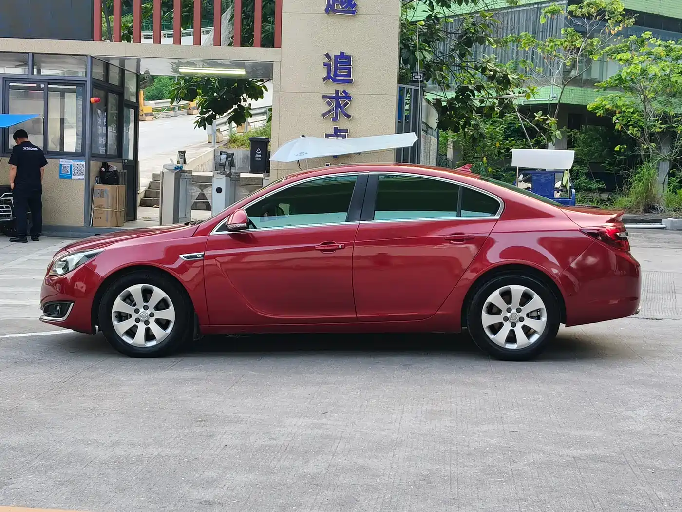 Buick Regal 2015 1.6T Leading Tech Edition фото 3