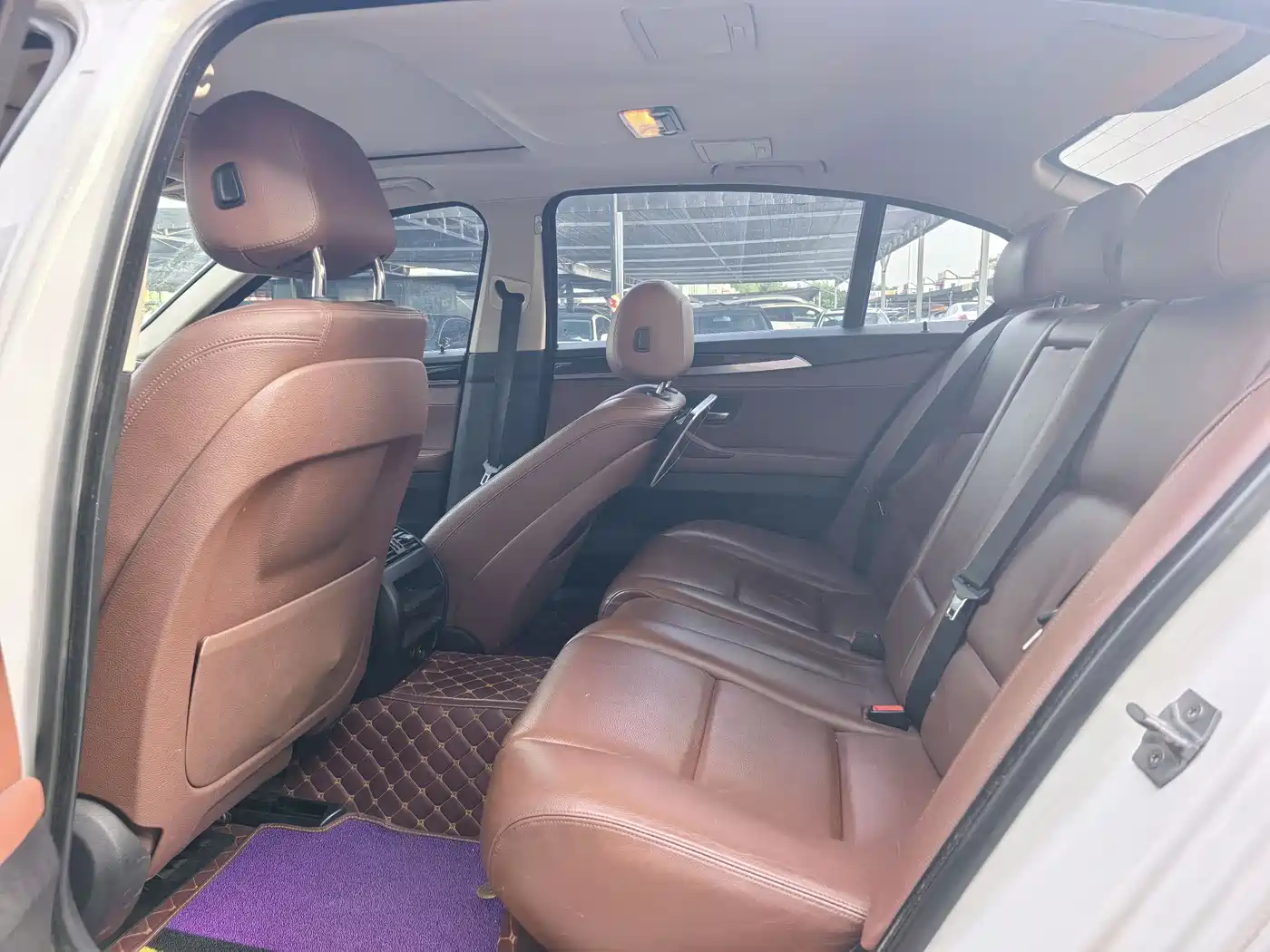 BMW 5 Series 2014 525Li Leading фото 12