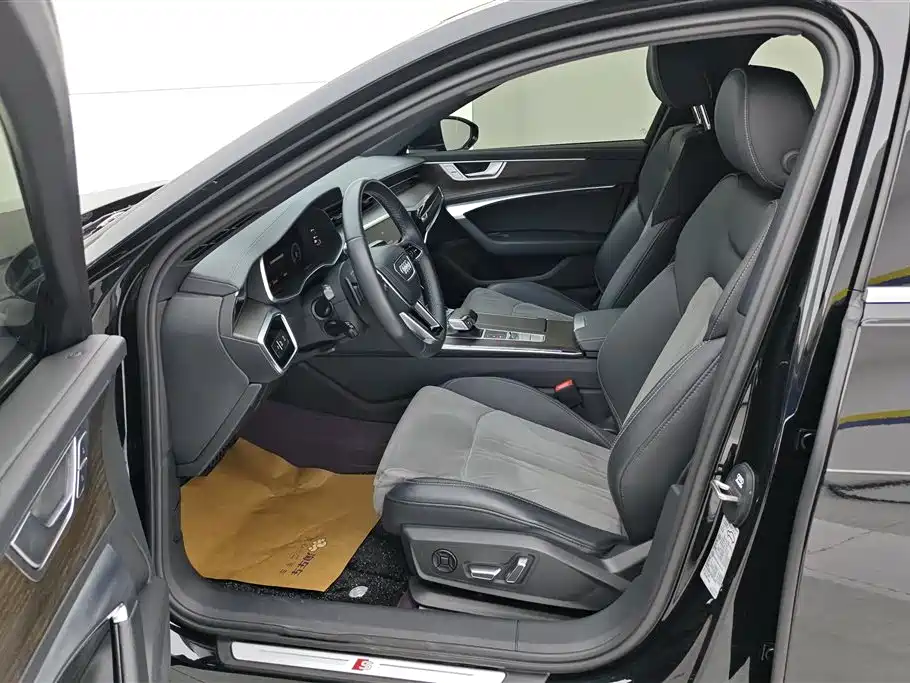 Audi A6L 2023 Facelift 40 TFSI Luxury Dynamic фото 9