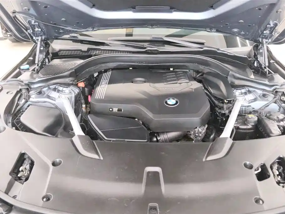BMW 6 Series GT 2019 630i M Sport Package фото 24
