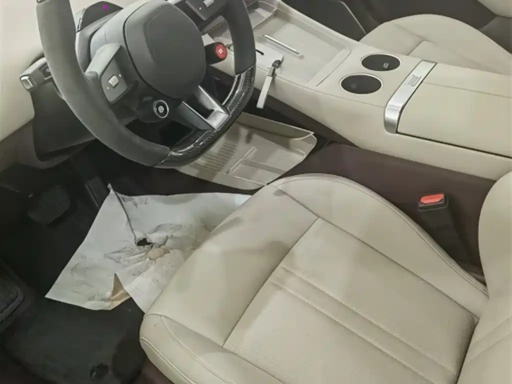 Xiaomi Auto Xiaomi YU7 2025 Ultra Long Range High Performance AWD Max Edition фото 3