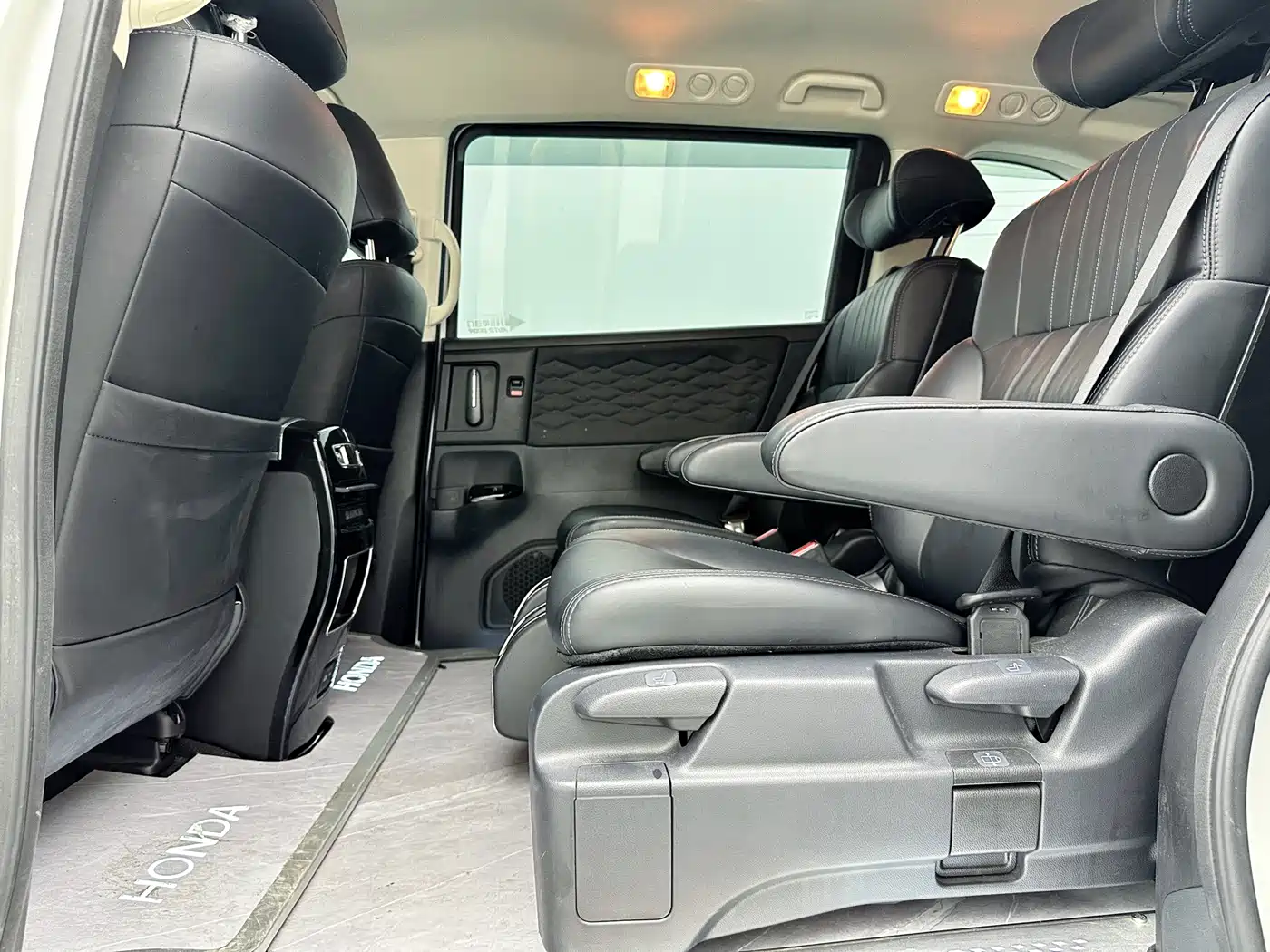 Honda Odyssey 2024 2024 2.0L e:HEV Sharp·Comfort Edition