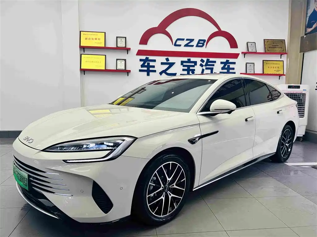 BYD Seal 07 DM-i 2025 Model DM-i 1.5L 125km Luxury