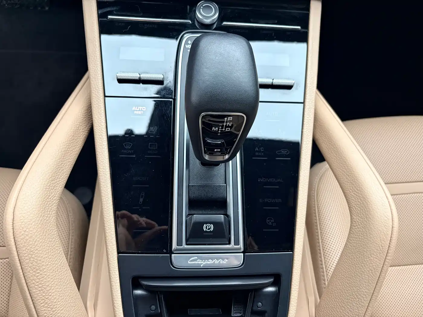 Porsche Cayenne 2018 Cayenne 3.0T фото 15