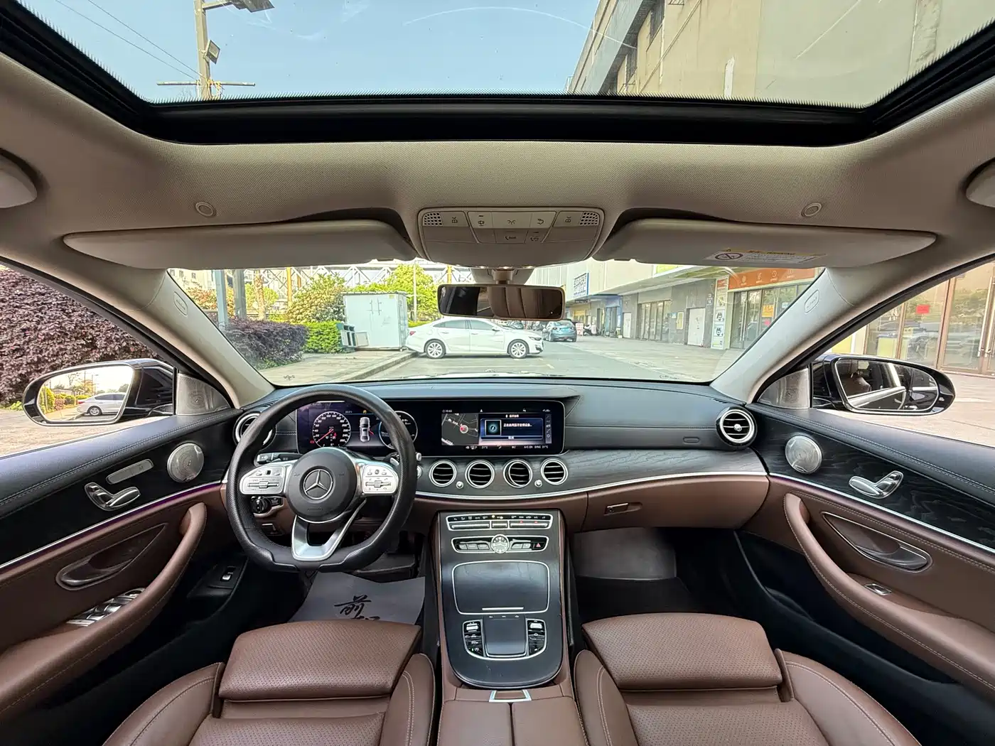 Mercedes-Benz E-Class 2019 E 200 L Sport фото 12