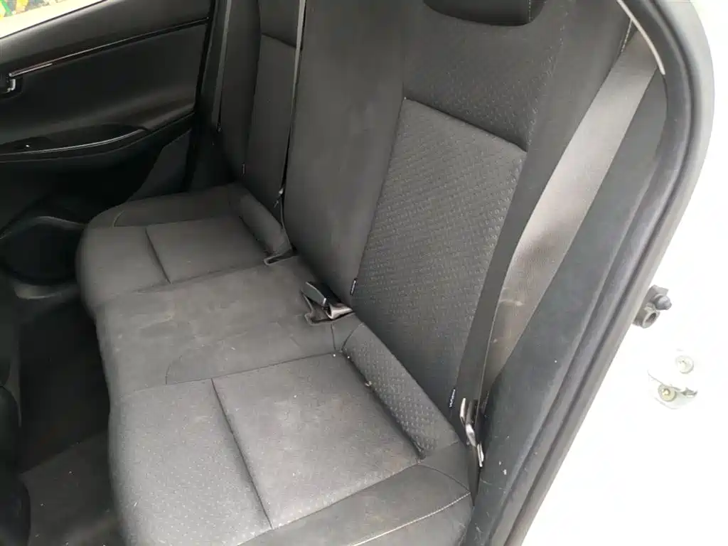 Hyundai Elantra 2020 1.6L Auto GL Pleasing Edition фото 17