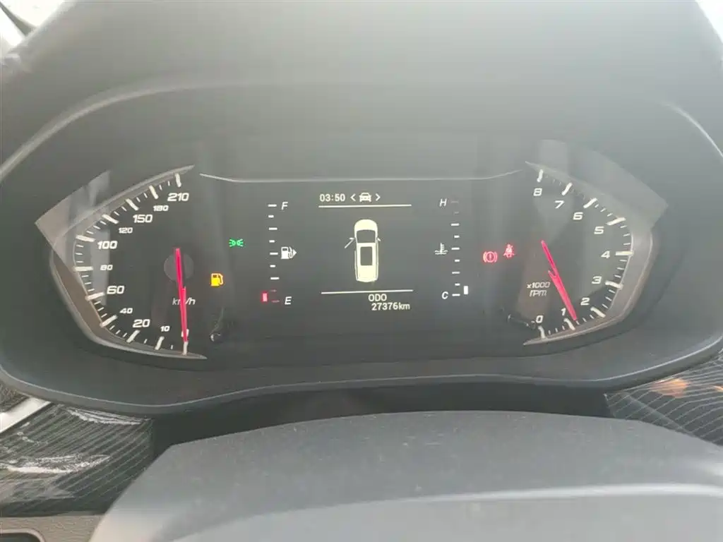 SAIC Maxus Maxus G50 2023 Model 1.5T Manual Joyride A фото 12