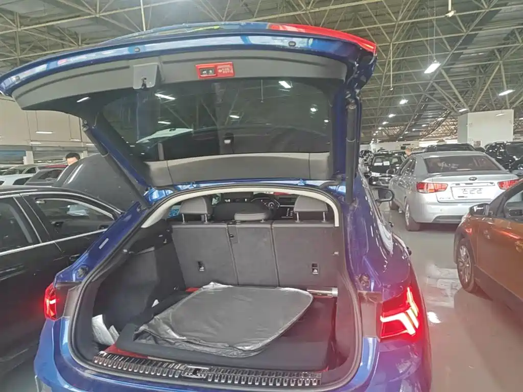 Audi Q3 Sportback 2020 40 TFSI Fashion фото 18